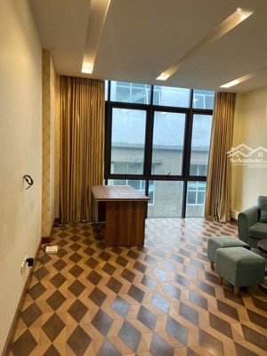 cho thuê nhà nguyễn thị định 70 x 6 tầng mt 5m,thang máy kèm đầy đủ đồ cơ bản phù hợp nhiều mô hình