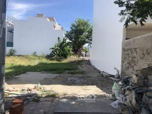 bán lô đất hướng nam đường thông 12m gói 5 mỹ gia thái hưng , nha trang. giá 4 tỷ 350 triệu