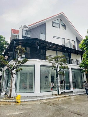 bán gấp lô liền kề kđt nam la khê,hà đông,dt 126m2 mt 30m 4 tầng lô góc kinh doanh giá 26.8 tỷ