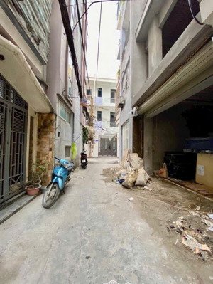 bán nhanh nhà bồ đề 54m, mặt 4,75m, giá 15,8 tỷ, nhà dân xây