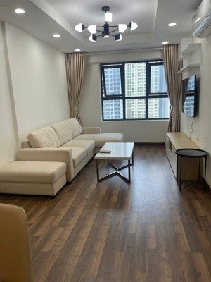 cần bán căn 02 pn thái hà 43 phạm văn đồng