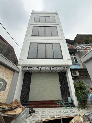 nhà ngon giá tốt - oto đỗ cửa - 5 tầng thang máy - giá chỉ 9.x tỷ thoi - dân xây chắc chắn