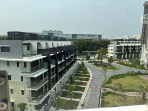 chính chủ bán căn góc 3 mt nhà phố glen 19 tỷ