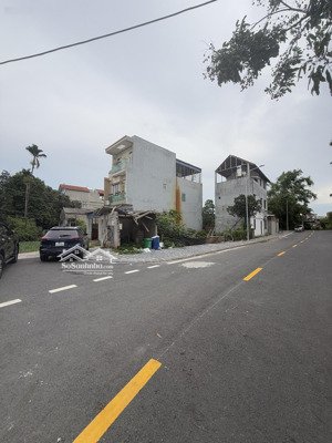 82,5m2 full thổ 2 mặt đường, đường apphan 9m chạy thẳng ra dt 385 - cách vin 3 chỉ 300m