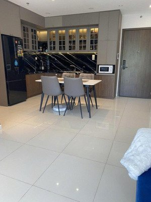 cho thuê cc diamond lotus, 13,5 triệu, 63m2, 2pn, 2wc, nhiều tiện ích, đẹp, q8, hcm. lh 