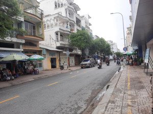 mtkd đường gia phú, (3.8*19m, nhà 3 tầng), ngay trường học, f1, quận 6, chỉ: 15 tỷ tl