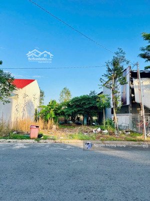 cần bán gấp lô đất đẹp 120m2 đ. hai bà trưng, đông hoà, gần go dĩ an, bình dương. giá 1 tỷ 8. shr.