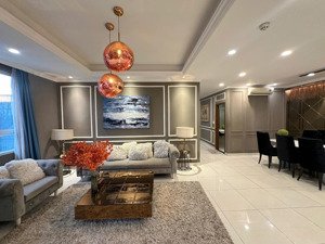 bán căn hộ 4pn chung cư 283 bến vân đồn, p2, quận 4