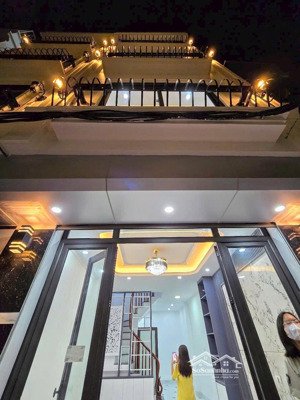 bán nhà riêng 5,5 tỷ tại xã thanh trì, hà nội - nhà mới đẹp - vị trí vàng gần ô tô- pháp lý chuẩn