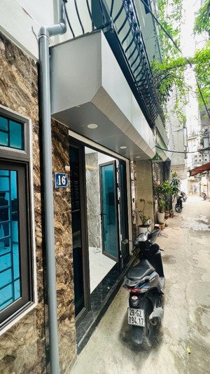 bán nhà riêng tại quan nhân, 7 tỷ, 30 m2, 4pn, 3wc, chính chủ, pháp lý đầy đủ