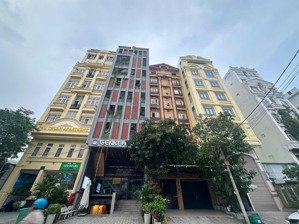 tòa chdv ngay nguyễn thị thập - quận 7 - dt: 9x24m hầm 8 tầng hđt 200tr/th giá 52 tỷ