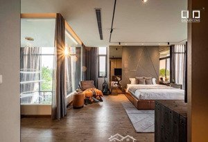tôi cần bán grand marina saigon 2pn 92m2 giá 32 tỷ khách nào cần mua liên hệ trực tiếp