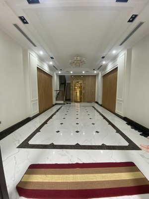 bán gấp nhà 7 tầng thang máy 17,6 tỷ, hàng xóm himlim, ở hoặc văn phòng đáng sống nhất hà đông.