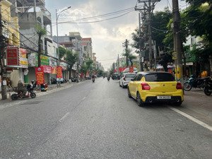 nhà mặt phố lê lợi, diện tích 112m2, mặt tiền 4,8m. vị trí siêu đẹp, tăng giá nhanh. lh: 
