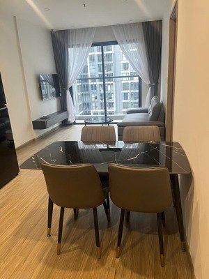 rẻ nhất: bán căn 1pn 48m2 có 2 ban công toà p3, full nội thất