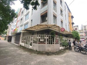 bán nhà vị trí đẹp phố lạc long quân, dt 85m,5tầng, mt 5.5m, hàng hiếm ít nhà bán