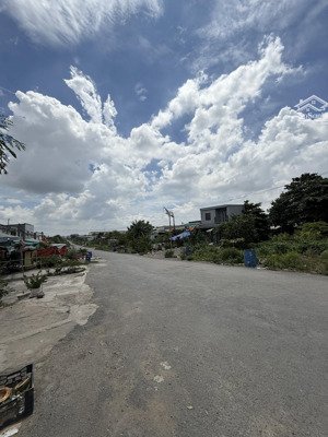 bán nhà mặt tiền đường cống nước phường hoá an, giá 1tỷ300tr thương lượng