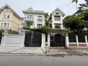 bán biệt thự kđt mỹ đình 210m2 - 4 tầng - mặt tiền 10m - vỉa hè - ô tô tránh - 48 tỷ