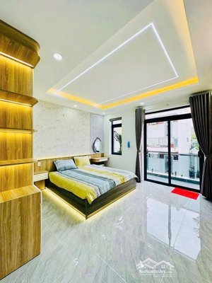 nhà ngã tư ga tl13, 4x15, 3pn, đường rộng 5m