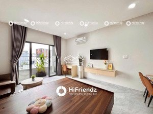 cho thuê căn hộ ban công & cửa sổ ngay k300 gần chợ hoàng hoa thám tân bình