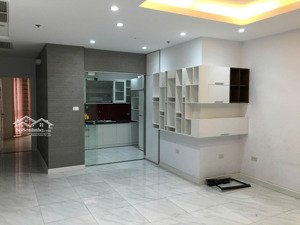cho thuê căn hộ đủ nội thất 112 m2, 2pn, full đồ, vinhomes royal city, thanh xuân, giá 19 triệu.