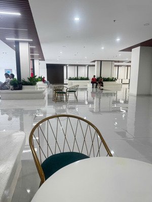 chính chủ cho thuê căn studio full nội thất - free phí quản lý 6 tháng