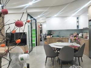 bán nhanh chung cư kđt mễ trì hạ ct3-3 sổ đỏ 106m 3 ngủ 2 ban công 2w nhỉnh 6 tỷ full nt