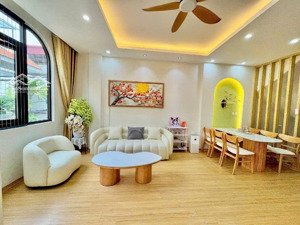 bán nhà văn phú ô tô vào nhà thang máy nhà mới hiếm