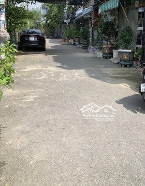 ngang 10m có nhà sẵn 3 tầng 4pn- đường xe tải đẹp nhà bè 4t.ỷ2