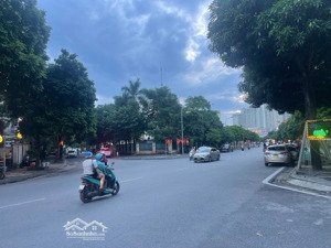 bán nhà nguyễn văn lộc, hđ: 50m2, mt 6.2m, thang máy, ô tô tránh, vỉa hè, kinh doanh. 18 tỷ 500