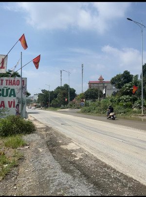 tôi chính chủ cần thanh khoản lô 500m tại mặt đường quốc lộ 21 , tại cố thổ xuân mai