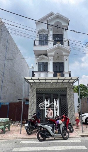 nhà phường tân đông hiệp tp dĩ an bình dương