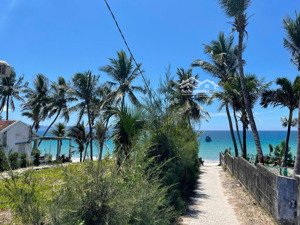 lô góc biệt thự 375m2 cách bãi tắm biển dốc lết chỉ 20m, mặt tiền ngang 17m