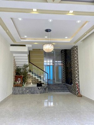 rẻ nhất khu vực - giá chỉ 11.5 tỷ