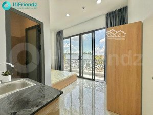 cho thuê căn hộ ban công full nội thất gần khu cnc q9