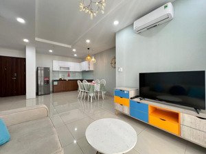 cần bán gấp căn hộ flora novia loại 2pn - 75m2 giá 3,15 full nội thất có thương lượng