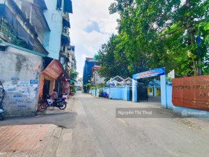 nhà dân xây phố ngọc lâm dt90m 4t giá 13tỷ ngõ nông gần ô tô tránh qh đường ô tô gần trường chợ.