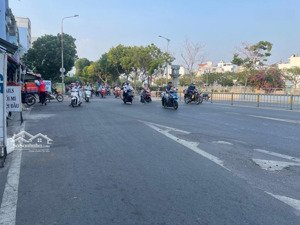 cần bán gấp nhà mặt tiền nguyễn văn luông 4.2x14 nhà cù giá chỉ 10.6 tỷ thương lượng