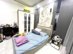 nhà đẹp, 4 tầng, 4 phòng ngủ, gần hẻm oto thông, ngay hoàng hoa thám - thích quảng đức