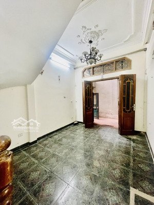 hồ đắc di - 48m2 - 9 tỷ hơn - cách ô tô 10m - gần phố - kinh doanh