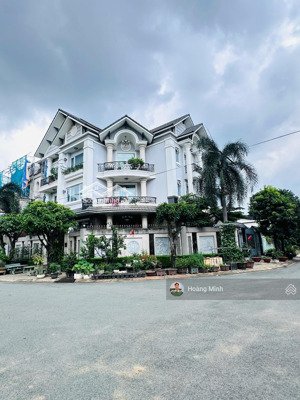 siêu khan hiếm - góc 2 mặt tiền bùi tá hán, an phú, q2( 10x18 -4 tầng - gía : 35 tỷ )