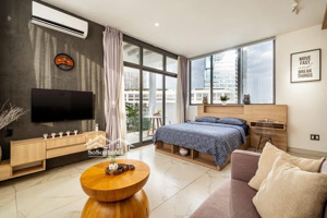 siêu phẩm penhouse 1 phòng ngủ full nội thất trần hưng đạo quận 5 gần vòng xoay dân chủ