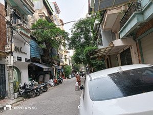 bán nhà pháo đài láng. phân lô, kinh doanh. thang máy, xây mới. 50m2 giá 20 tỷ.