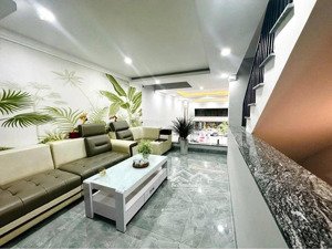 nhà mặt tiền kinh doanh hùng vương - buôn ma thuột