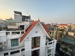 bán nhà phố tứ liên ôtô đỗ cửa 5 tầng thang máy sđcc 9,4 tỷ