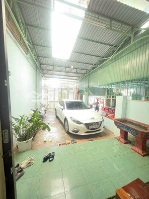 bán nhà mặt tiền a ma quang pleiku gia lai