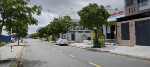 bán đất khu dân cư phước kiển cách chợ phước kiển 700m diện tích 5x21.4 giá 63tr/m2