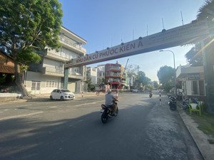 bán đất khu dân cư sadeco phước kiển diện tích 5x20 sổ đỏ đường 12m
