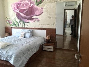cần bán căn hộ cao cấp saigon pavillon quận 3 - 98m2 - 3pn - 2wc - 11.5 tỷ full ntcc