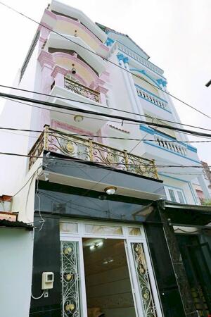 Bán nhà mặt tiền đường 3/2 P.12 Quận 10, DT 4m x 16 trệt 3 lầu, giá 26 tỷ